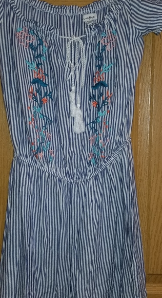 Love Fire brand Romper - Picture 2 of 6